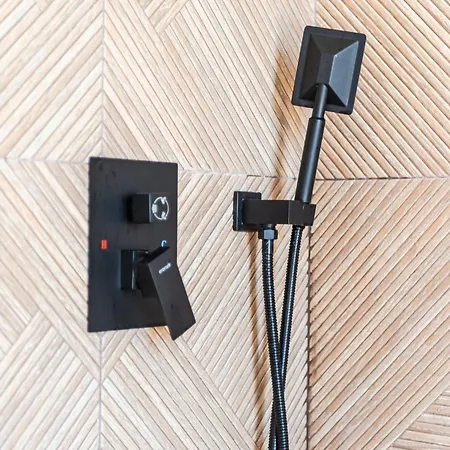 Отель Verona Boutique Дуррес